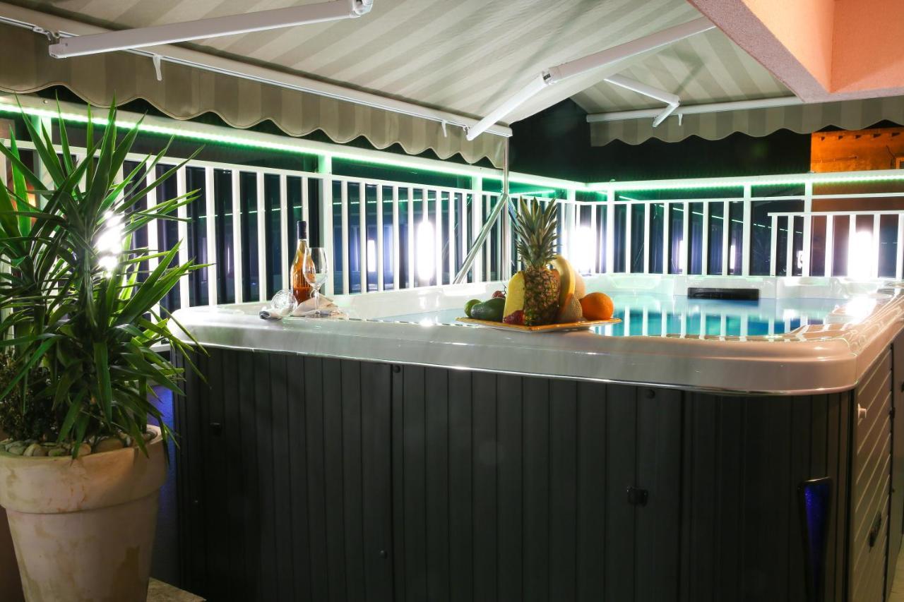 Apartment Rose Pool Comfort ドゥブロブニク エクステリア 写真